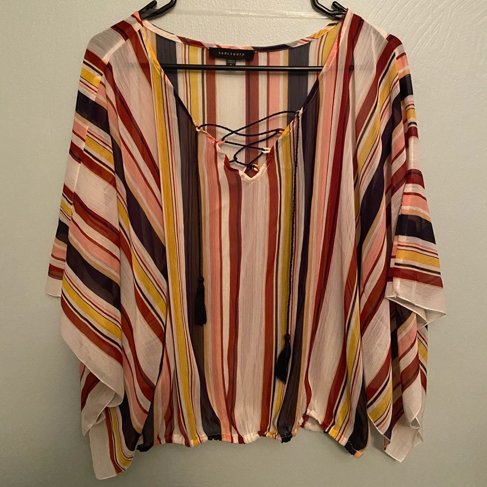 Cute flowy sanctuary top